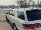 Toyota Mark II Qualis 1997 года за 3 100 000 тг. в Алматы – фото 4