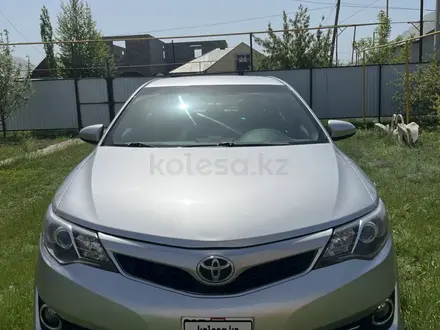 Toyota Camry 2013 года за 5 600 000 тг. в Уральск – фото 3