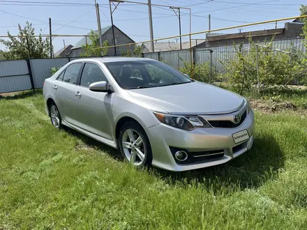 Toyota Camry 2013 года за 5 600 000 тг. в Уральск