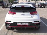 Hyundai Veloster 2021 года за 12 600 000 тг. в Алматы – фото 2