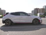 Hyundai Veloster 2021 года за 12 600 000 тг. в Алматы – фото 4
