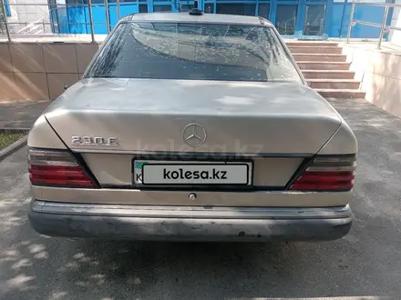 Mercedes-Benz E 200 1990 года за 1 200 000 тг. в Кызылорда – фото 3