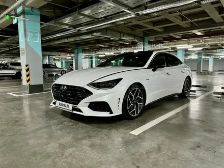 Hyundai Sonata 2021 года за 15 330 000 тг. в Алматы – фото 5