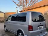 Volkswagen Multivan 2010 года за 12 500 000 тг. в Шымкент – фото 3