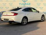 Hyundai Sonata 2020 годаүшін11 790 000 тг. в Алматы – фото 4