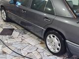 Mercedes-Benz E 280 1995 годаүшін12 000 000 тг. в Алматы – фото 3