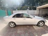 Mercedes-Benz C 260 2001 года за 2 200 000 тг. в Алматы – фото 3