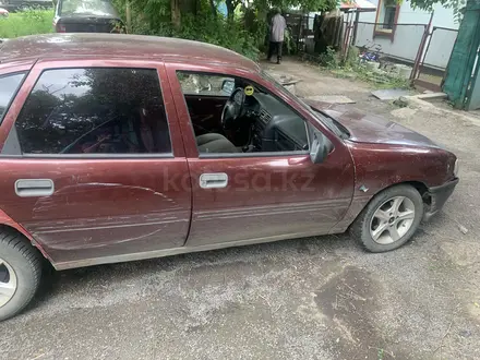 Opel Vectra 1990 года за 100 000 тг. в Караганда – фото 2