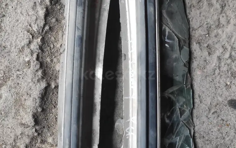 Лобовая стойка передняя задняя camry 10 за 20 000 тг. в Алматы