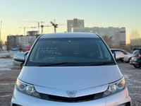 Toyota Estima 2013 годаfor8 800 000 тг. в Семей