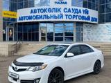 Toyota Camry 2014 года за 9 300 000 тг. в Уральск – фото 2