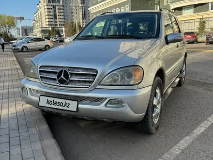 Mercedes-Benz ML 320 2001 года за 4 300 000 тг. в Астана