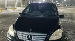 Mercedes-Benz B 170 2006 годаүшін1 400 000 тг. в Алматы – фото 2