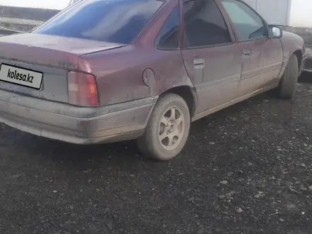 Opel Vectra 1991 года за 800 000 тг. в Атырау – фото 3