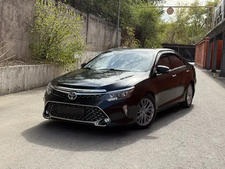 Toyota Camry 2014 года за 9 800 000 тг. в Алматы