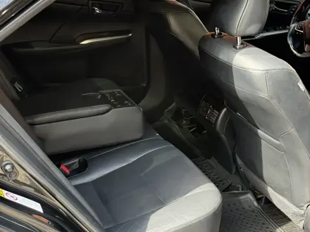 Toyota Camry 2014 года за 9 800 000 тг. в Алматы – фото 23
