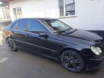 Mercedes-Benz C 230 2007 года за 4 650 000 тг. в Алматы – фото 2