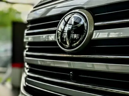 Toyota Land Cruiser Prestige Off-Road 2026 года за 63 470 000 тг. в Усть-Каменогорск – фото 5