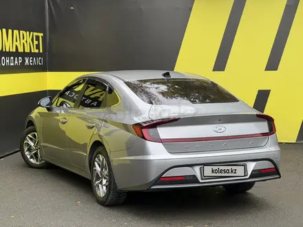 Hyundai Sonata 2021 года за 10 350 000 тг. в Семей – фото 6