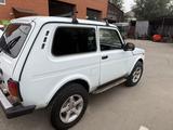 ВАЗ (Lada) Lada 2121 2017 года за 2 300 000 тг. в Уральск – фото 2