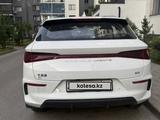 BYD E2 2024 года за 6 900 000 тг. в Алматы – фото 4