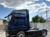 Mercedes-Benz  Actros 2008 года за 18 000 000 тг. в Атырау – фото 2
