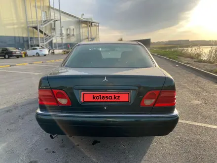 Mercedes-Benz E 200 1998 года за 3 500 000 тг. в Кызылорда – фото 3