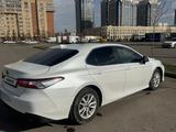 Toyota Camry 2021 годаүшін13 800 000 тг. в Астана – фото 5