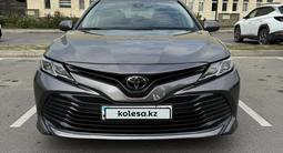 Toyota Camry 2018 года за 11 000 000 тг. в Алматы