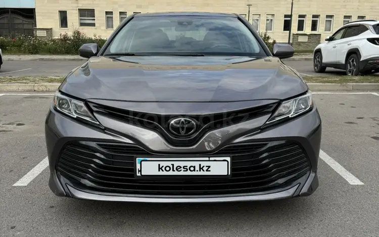 Toyota Camry 2018 годаүшін11 000 000 тг. в Алматы