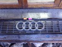 Решетка радиатора Audi A8 D2үшін25 000 тг. в Караганда