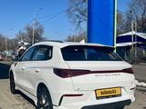 BYD E2 2025 года за 7 200 000 тг. в Алматы – фото 4