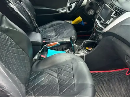 Hyundai Accent 2012 года за 3 400 000 тг. в Усть-Каменогорск – фото 7