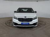 Kia Carnival 2017 года за 10 270 000 тг. в Шымкент – фото 2