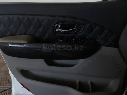 Kia Carnival 2017 года за 8 990 000 тг. в Шымкент – фото 24