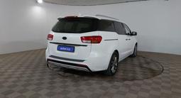 Kia Carnival 2017 года за 8 990 000 тг. в Шымкент – фото 5