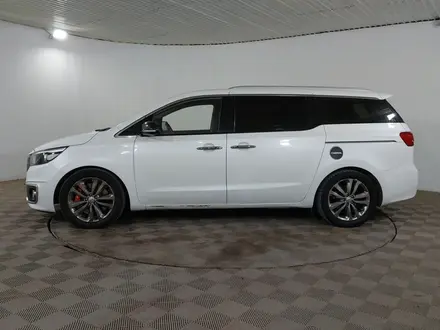 Kia Carnival 2017 года за 8 990 000 тг. в Шымкент – фото 8