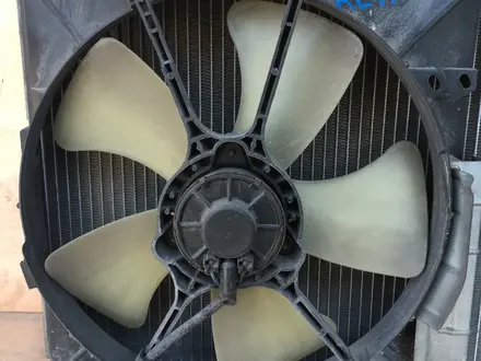 Вентилятор охлаждения (диффузор) Toyota за 50 000 тг. в Алматы – фото 10
