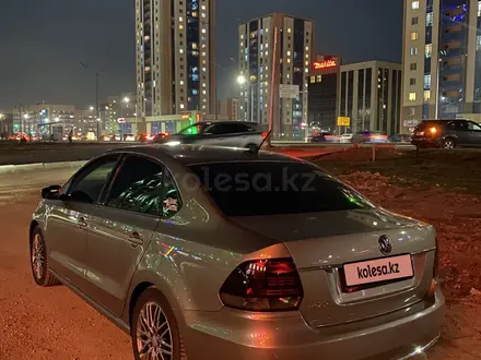 Volkswagen Polo 2019 года за 7 100 000 тг. в Астана – фото 2