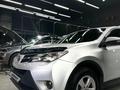 Toyota RAV4 2014 года за 9 000 000 тг. в Караганда