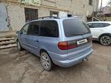Volkswagen Sharan 1999 годаүшін2 500 000 тг. в Уральск – фото 4