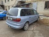Volkswagen Sharan 1999 годаүшін2 500 000 тг. в Уральск – фото 3
