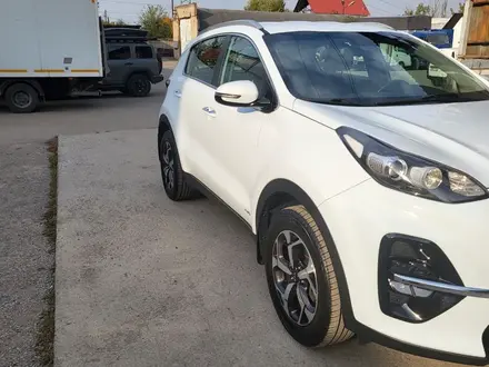 Kia Sportage 2020 года за 11 490 000 тг. в Алматы – фото 21