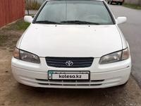 Toyota Camry 1999 годаүшін3 200 000 тг. в Тараз