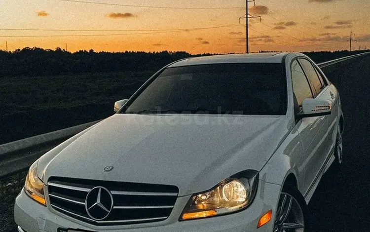 Mercedes-Benz C 250 2014 годаfor6 100 000 тг. в Актау