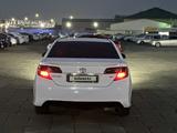 Toyota Camry 2014 года за 7 500 000 тг. в Атырау – фото 4
