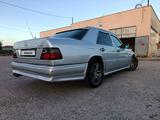 Mercedes-Benz E 230 1991 года за 1 600 000 тг. в Жанатас – фото 3