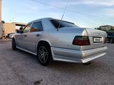Mercedes-Benz E 230 1991 года за 1 600 000 тг. в Жанатас – фото 5