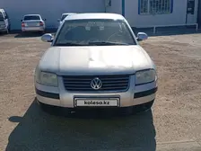 Volkswagen Passat, 2004