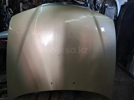 Капот на мазду 626 кронос за 100 000 тг. в Усть-Каменогорск